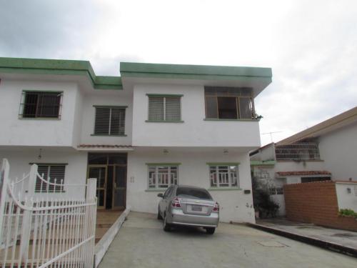 Casa en Venta en Urb. El Parral calle cerrada CG157886