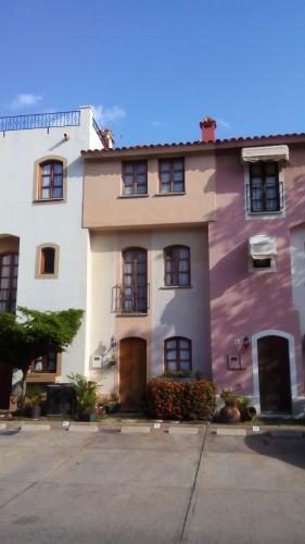 LINDO APARTAMENTO TIPO TOWN HOUSE PUEBLO VIEJO