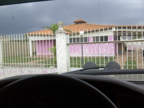 Bonita y comoda casa en venta ( Clarines ) Negociable