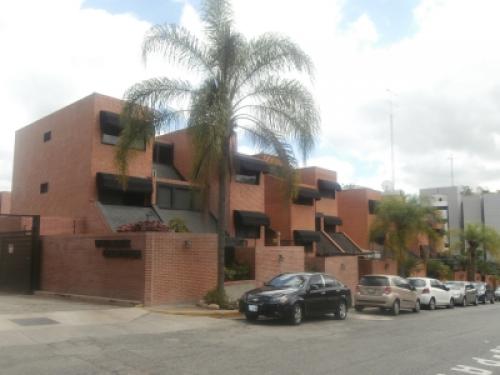 Amplio Town House en Terrazas del Club Hípico