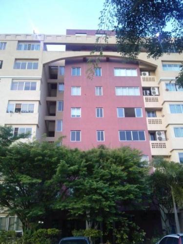 Excelente Apartamento en venta en La Granja Naguanagua  CG159154