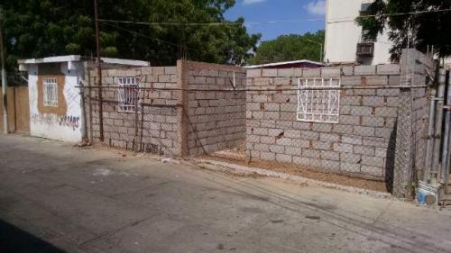 En venta Casa en construcción Urbanizacion Raul Leoni