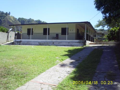 SE VENDE CASA EN MERIDA, SECTOR CHAMITA.