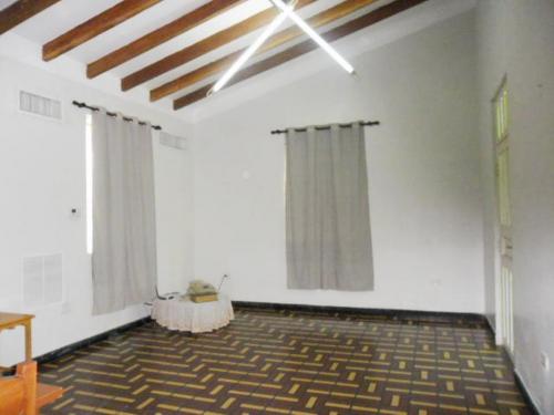 15-13644 Casa comercial en alquiler en Maracaibo, Valle Frio