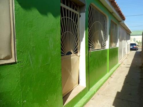 Hermosa Casa Ubicada en Antiguo Aeropuerto