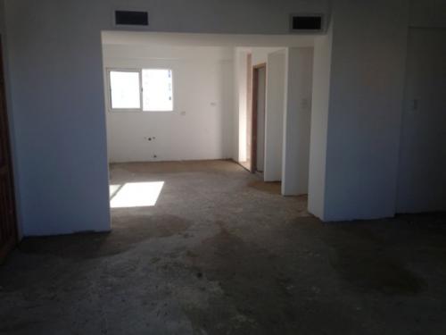 Apartamento En Venta diagonal a Rias del Mar, Maracaibo