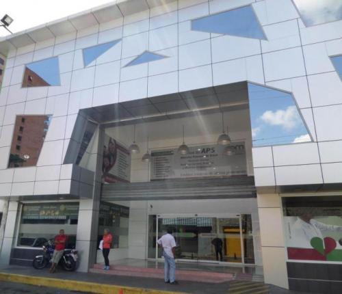 Venta de Excelente Local Comercial en el Centro de Valencia  MVM MLS153121