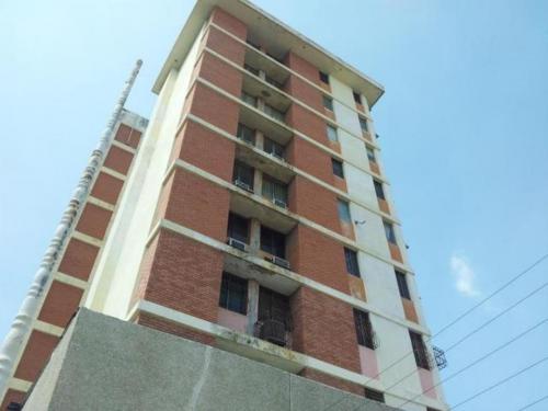 Apartamento en venta en Maracaibo, Tierra Negra 15-15999