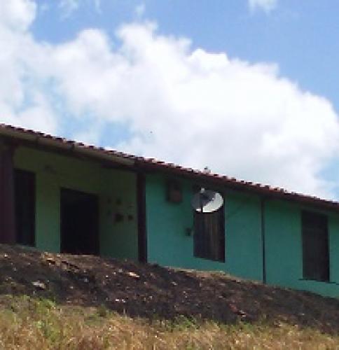 vendo casa por motivo de viaje