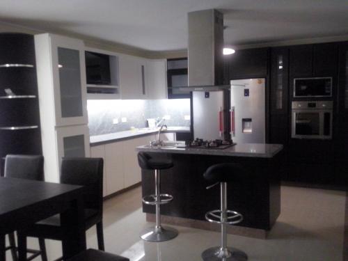 Venta Casa Punto Fijo - Puerta Maraven - Circuito Cerrado