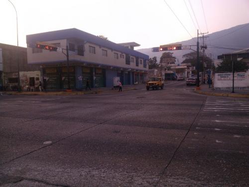 SE VENDE EDIFICIO CON LOCALES Y OFICINAS TIPO APARTAMENTO EN PLENO CENTRO DE SAN SAN FELIPE