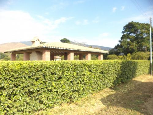 VENDO HERMOSO TERRENO CON CLIMA DE MONTAÑA EN AGUIRRE
