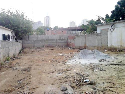 15-6792 Terreno en venta en Maracaibo, sector reina Guillermina