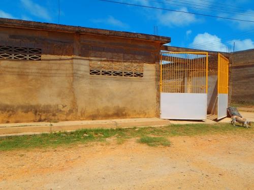 Casa para inversion de posada o para marina