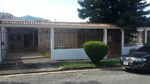 Casa en venta TRIGAL CENTRO 450 m2 calle cerrada , precio de oportunidad