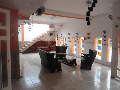 SKY GROUP vende Espaciosa Casa en Los Guayos.