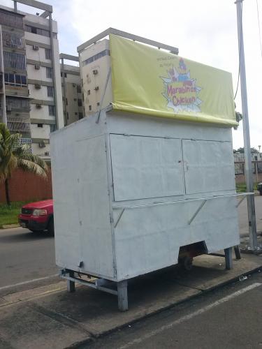 VENTA DE TRAILER DE COMIDA RÁPIDA, EN ALTA VISTA NORTE