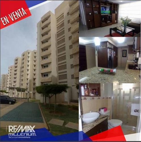 Apartamento en Venta en Lago Country III 08MAY