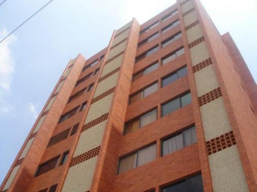 16-6570 Apartamento en venta en Maracaibo, sector Juana de Avila