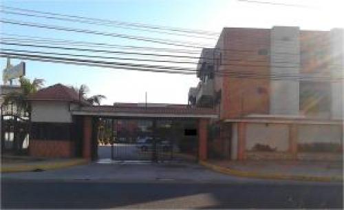 VENTA DE APARTAMENTO EN AMPARO MLS #16-230  