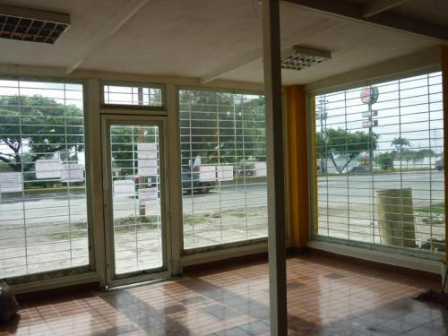 En Venta local comercial en Cabudare av Intercomunal