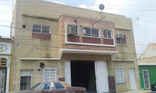 16-7869 Galpon en alquiler o en venta en Maracaibo, Bella Vista 