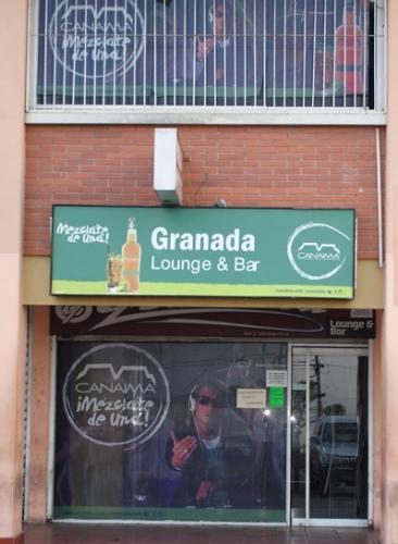 LOCAL COMERCIAL. C.C GRANADA 