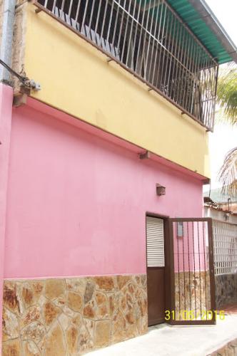 Vendo Casa Urb. Vista Hermosa..