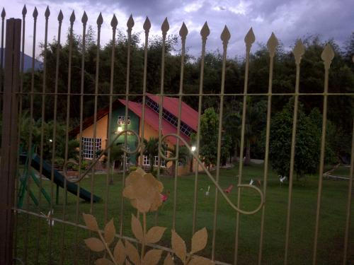 bello chalet con excelente clima