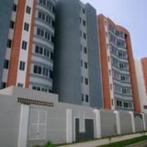 GRUPO INNOVACION VENDE  OPORTUNIDAD APARTAMENTO 77 MTS RESIDENCIAS PUERTA REAL 2