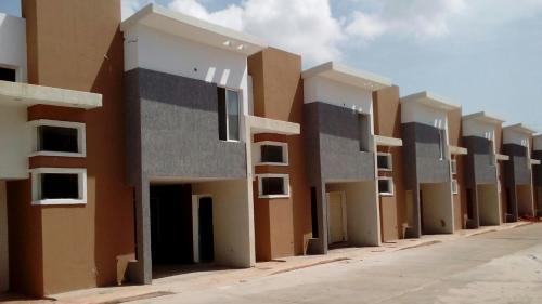 Townhouse en villa en San Francisco Divino Niño 12JUN