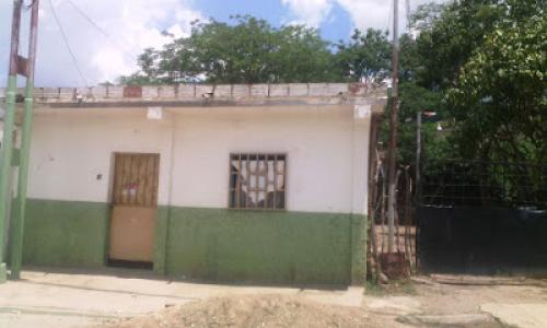 Vendo Casa en la Urb. El Castaño...