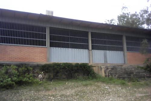 Amplio local ideal para produccion o ventas de articulos