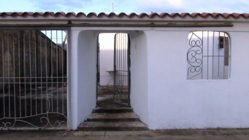 VENDO CASA EN MORICHE 2 URBANISMO PRIVADO Y TRANQUILO