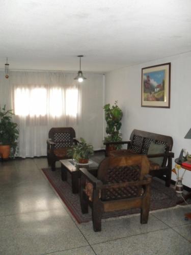 SKY GROUP VENDE CASA EN SAN DIEGO SD-C-094