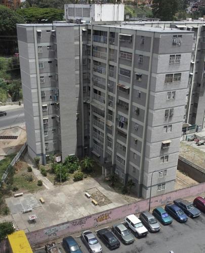 VENTA DE APARTAMENTO FRENTE AL METRO RUIZ PINEDA
