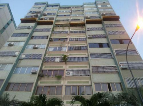 Apartamento en venta la granja naguanagua