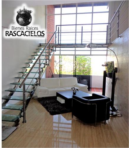 BIENES RAÍCES RASCACIELOS VENDE APARTAMENTO EN CONJUNTO RESIDENCIAL PARQUE DEL CENTRO
