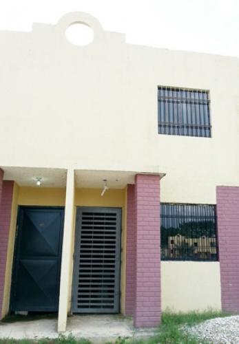 SKY GROUP VENDE  TOWN HOUSE EN VALLES DE SAN FRANCISCO