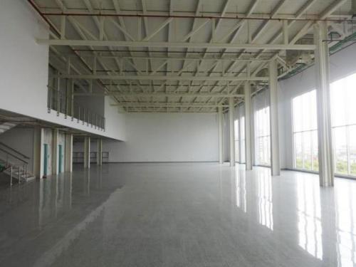 15-5384 Edificio Comercial en venta en Maracaibo, sector centro.