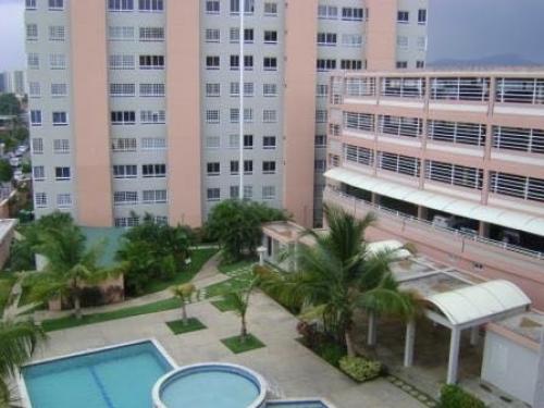 Alquilo en Conj Residencial Vega del Neveri, Barcelona