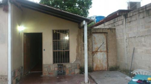 por motivo de viaje vendo mi casa a buen precio en san diego la cumaca