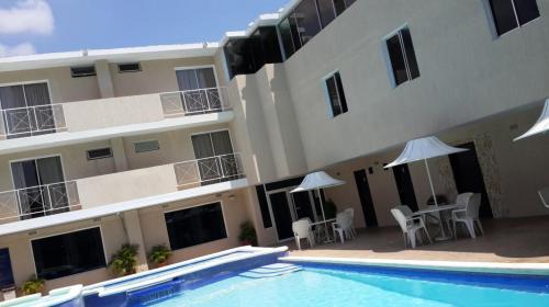 EXCELENTE HOTEL EN VENTA (15-15867)