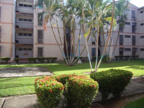 Apartamento amoblado RESD. EL LAGO 