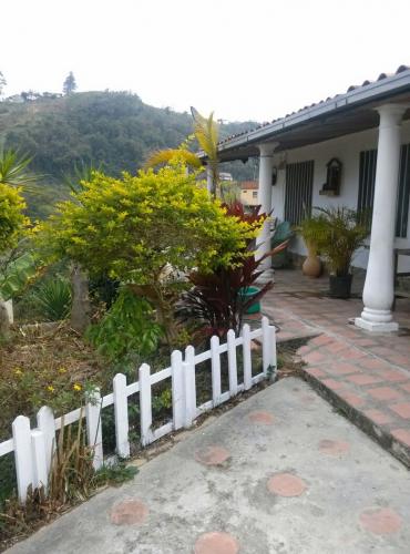 Se Vende casa en el Amarillo San Antonio