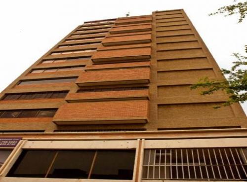 Local Comercial en Alquiler 5 de Julio (16-3678)