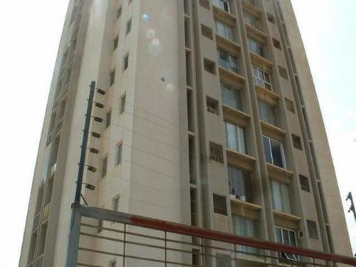 SE VENDE APARTAMENTO EN 5 DE JULIO (16-12619)