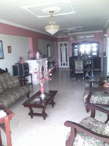 Venta Apartamento Av. Pedro Leon Torres entre 59 y 60
