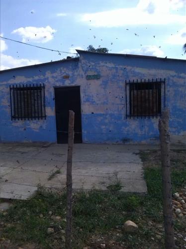 Vendo casa barata xq me voy del país 