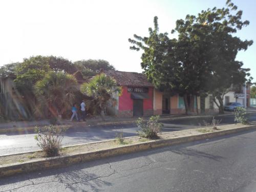  Avenida Manaure. Bienhechurias y amplio terreno